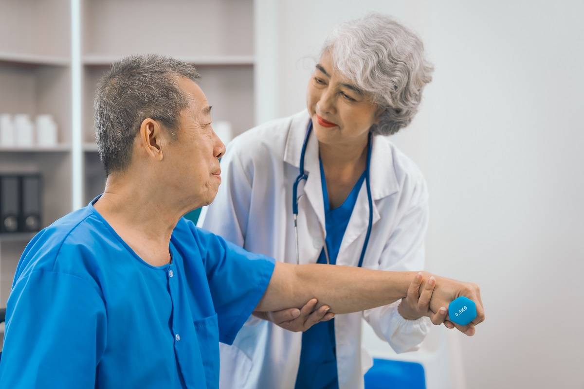 Pandemi Picu Ribuan Kasus Parkinson Tak Terdiagnosis, Pasien Menunggu Bertahun-tahun