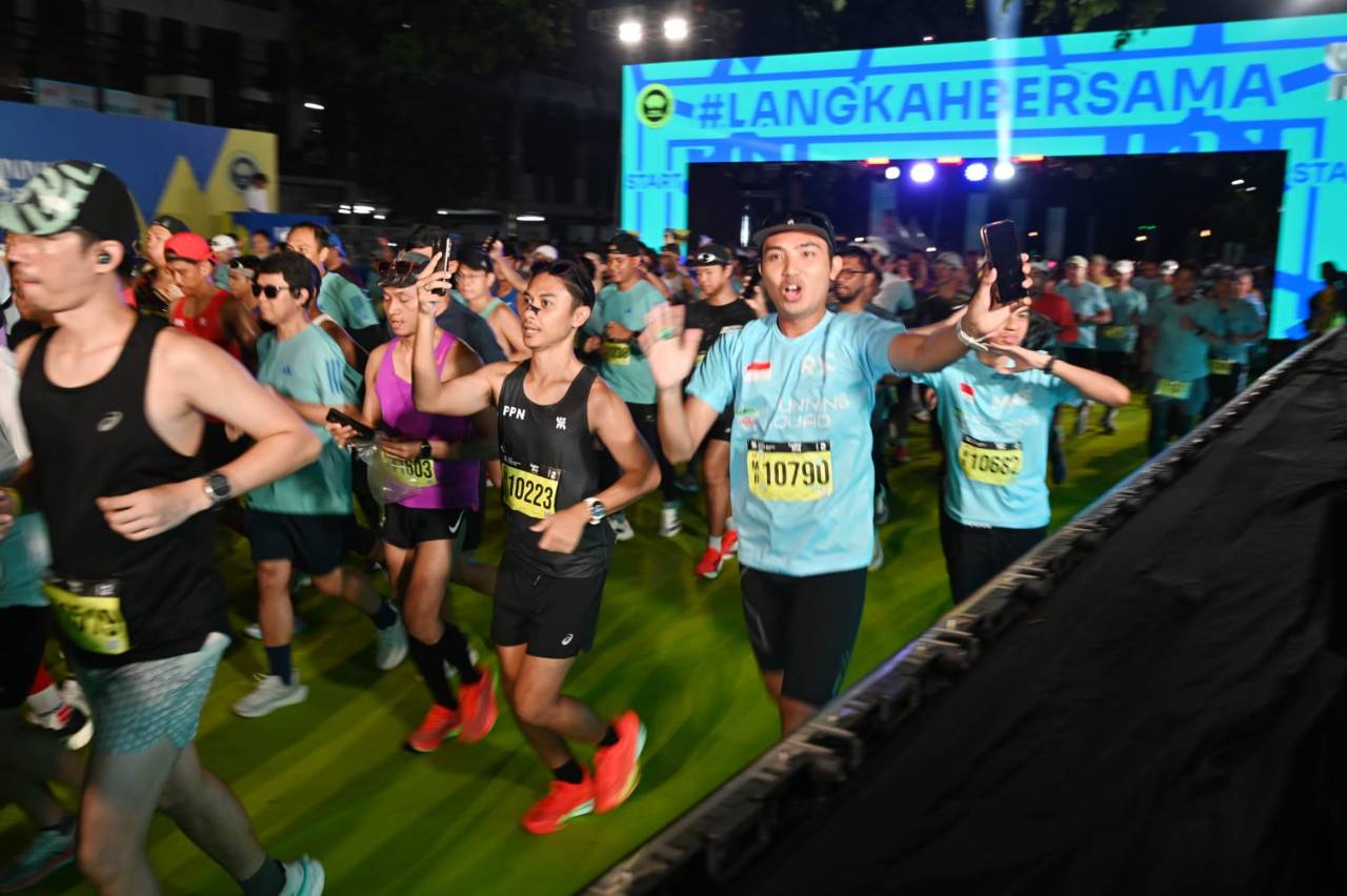 Kisah Puluhan Running Squad Asuhan Le Minerale Sukses Taklukkan Virgin Full Marathon JRF 2025
