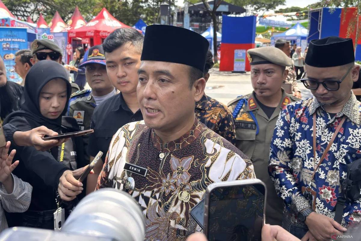 Wawali Bandung Erwin Diperiksa Kejari Sebagai Saksi, Tegaskan Bukan Terkena OTT