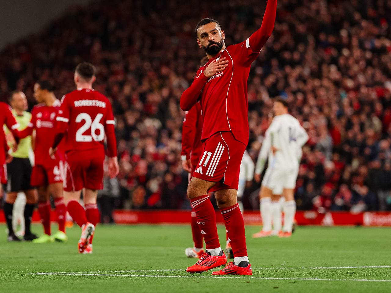 Liverpool Gilas Aston Villa, Mohamed Salah Cetak Rekor