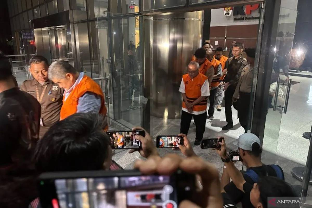 5 Tersangka Baru Kasus Korupsi Dana PEN Situbondo Ditahan, KPK: Pihak Swasta