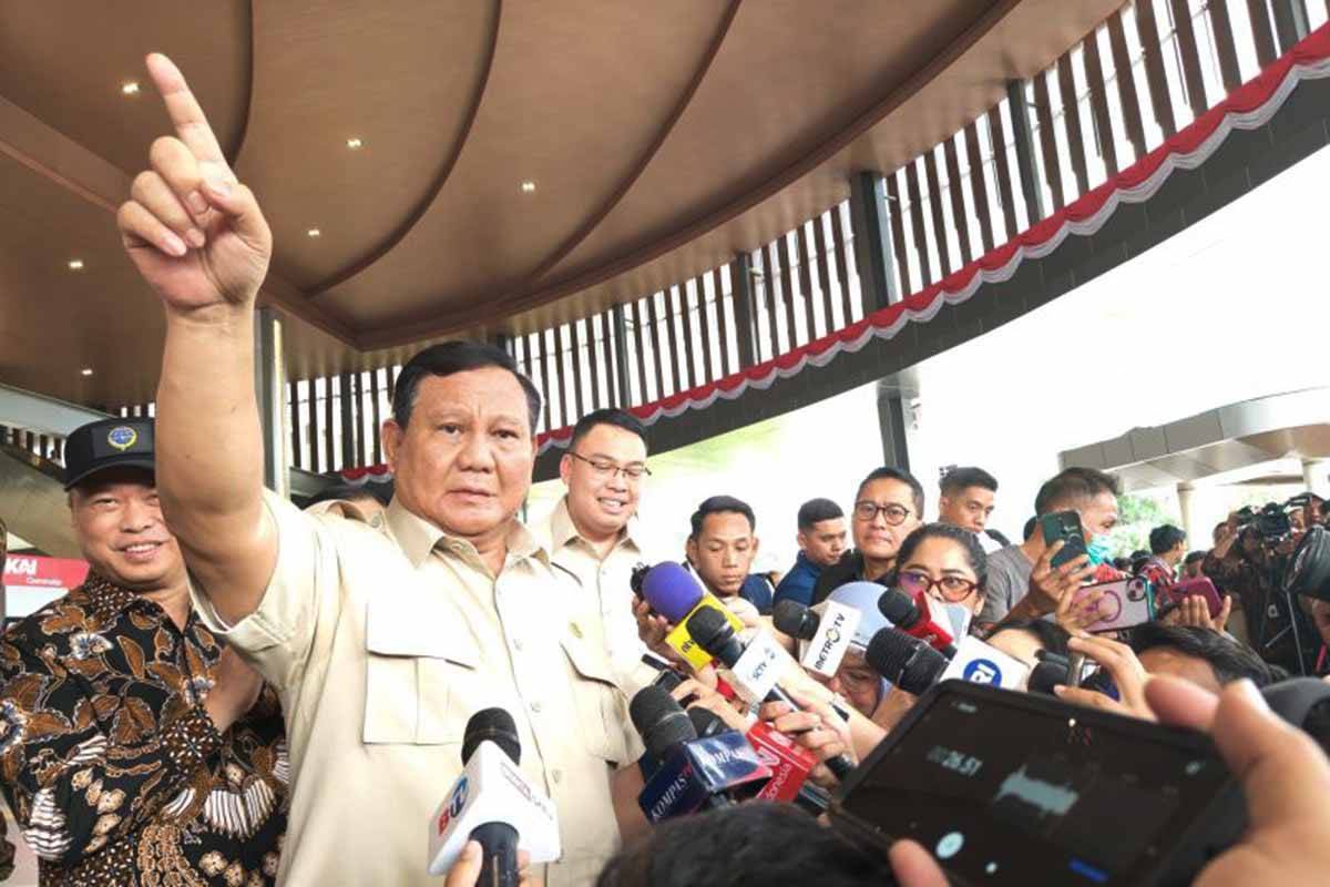 Prabowo Subianto Minta Utang Kereta Cepat Whoosh Tak Dipolitisasi