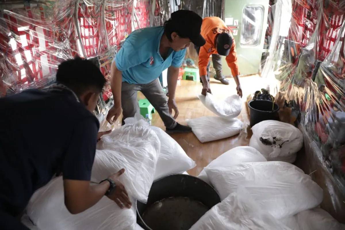 1,6 Ton Garam Disebar di Selat Sunda untuk Kurangi Hujan Ekstrem Jakarta