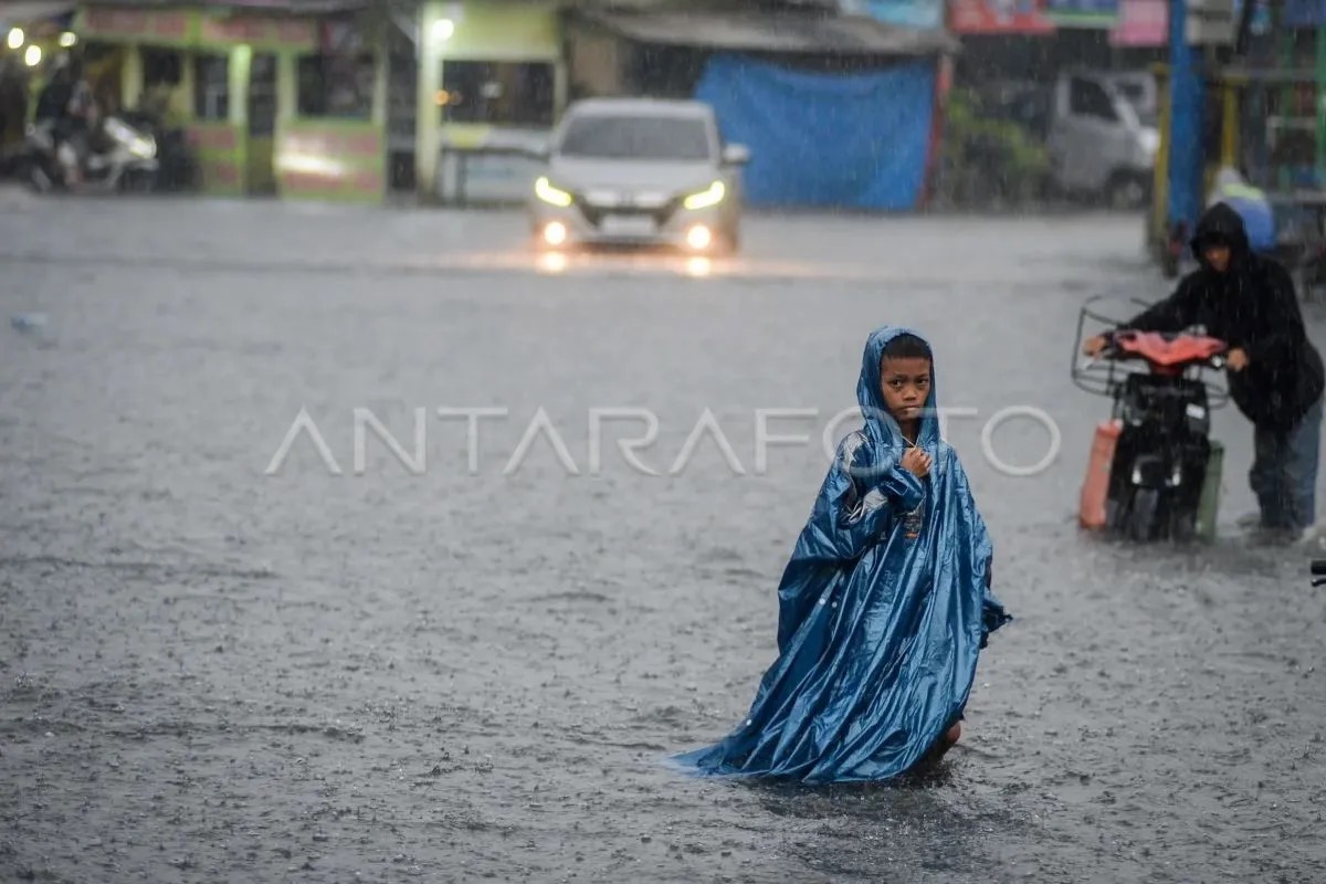 Warga Tangerang Diminta Waspada Hujan Lebat hingga 15 November 2025