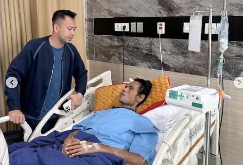 Selesai Operasi, Fahmi Bo Serahkan Semua ke Raffi Ahmad