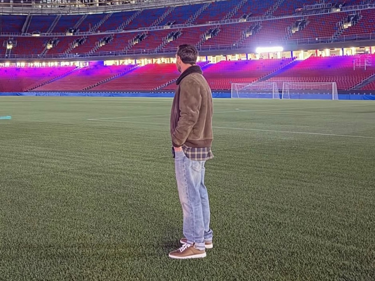 Lionel Messi Kunjungi Camp Nou Tanpa Izin Barcelona