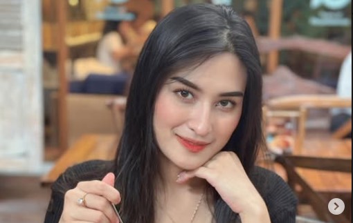 Angbeen Rishi Tetap Bersahabat Baik dengan Adly Fairuz demi Anak