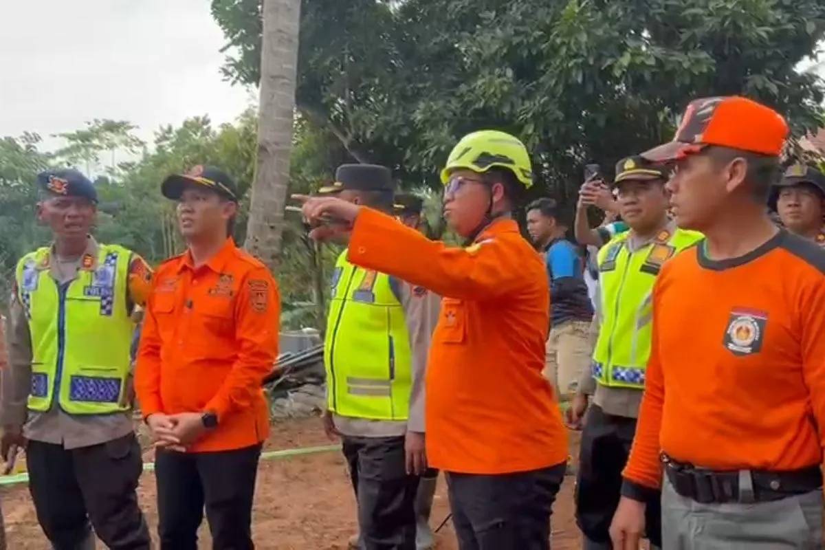 Pencarian Korban Longsor Cilacap Dipercepat, Tim SAR Gunakan Alat Berat