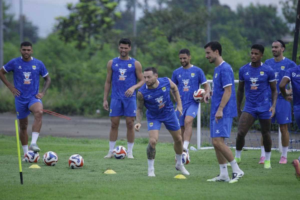 Mark Klok Antusias Sambut Laga Persib Bandung vs Dewa United