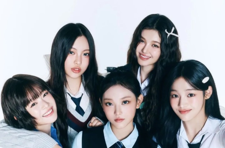 NewJeans Kembali ke ADOR, Mantan CEO: Semoga Lebih Baik