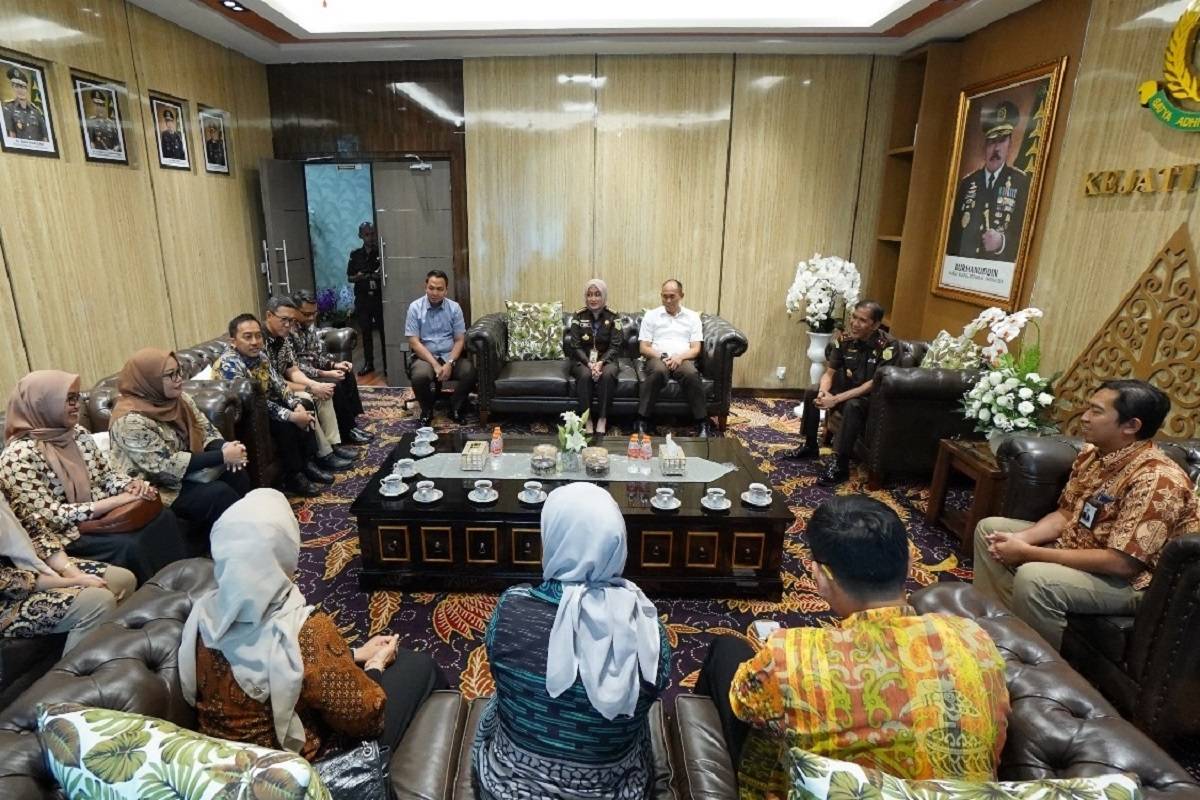 Perkuat Transisi Energi, PLN Libatkan Kejati Jabar dalam Pengawasan Proyek Strategis