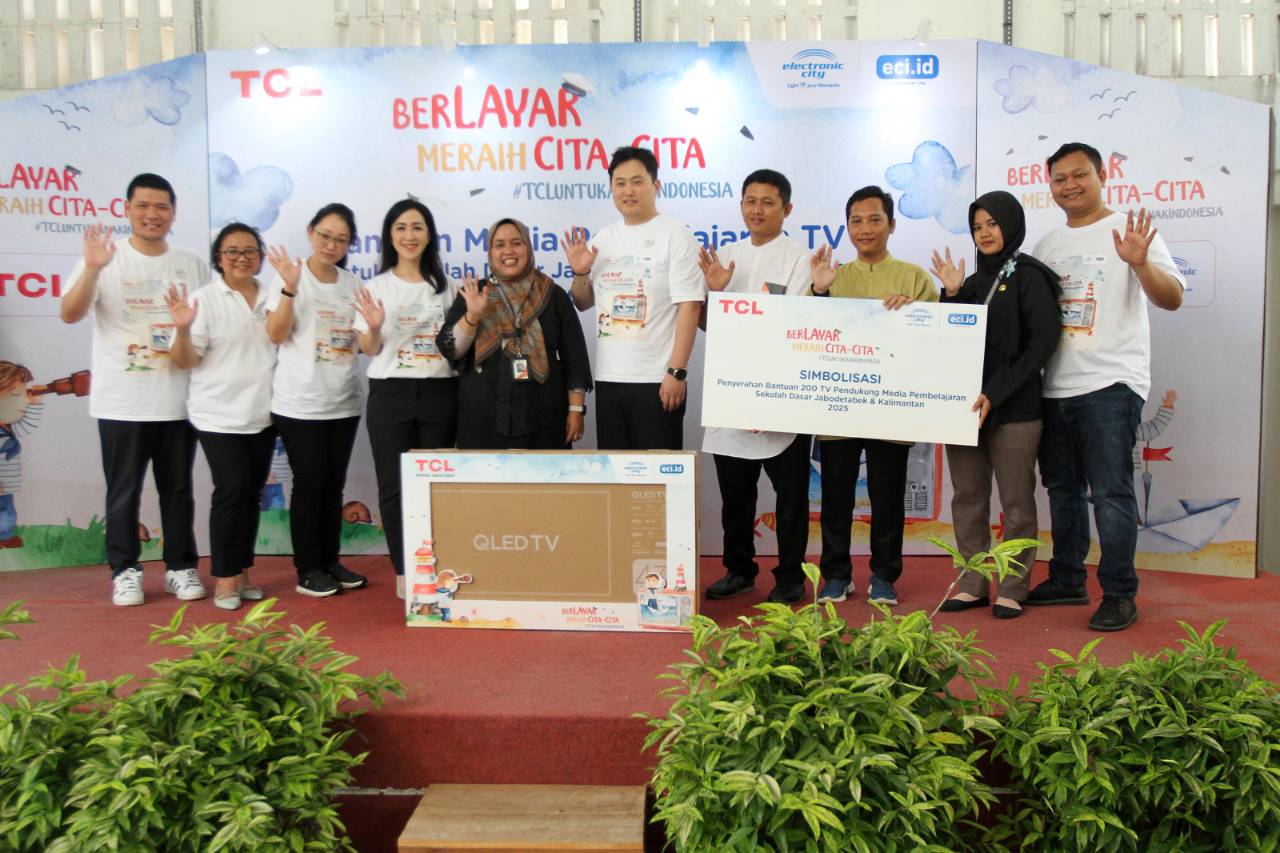 TCL dan Electronic City Salurkan 200 TV untuk Dukung Pembelajaran Visual di Sekolah