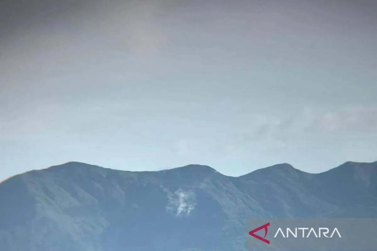 Aktivitas Meningkat, Gunung Sangeang Api Naik Status Jadi Waspada