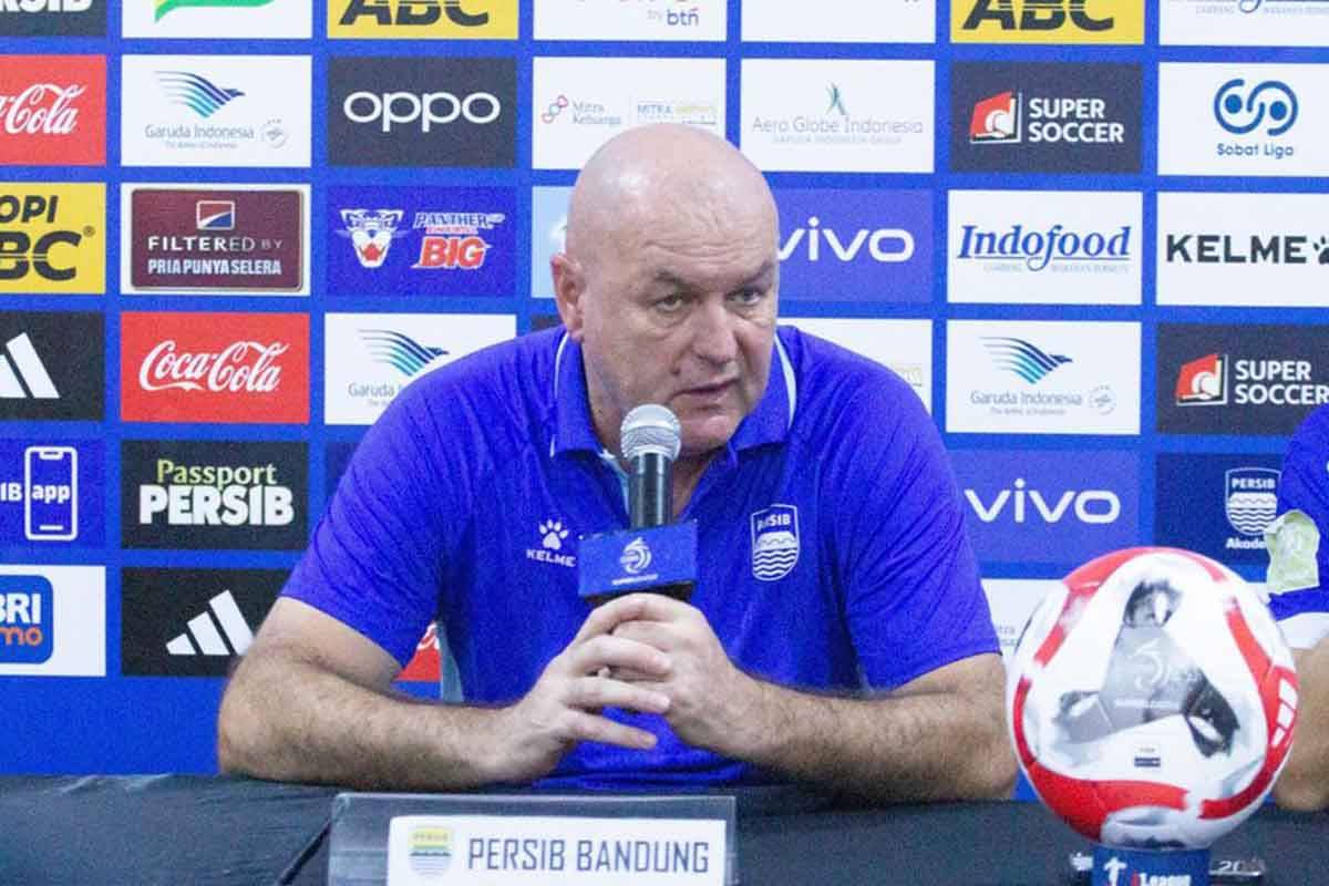 Bojan Hodak Puas Kinerja Pertahanan Persib Bandung, Tak Jebol Lawan Dewa United