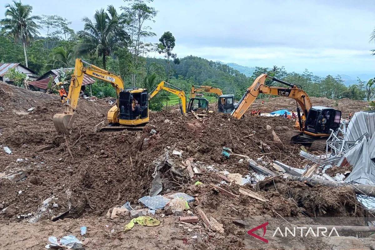 Pencarian Korban Longsor Banjarnegara Diperpanjang 3 Hari, 16 Orang Masih Hilang