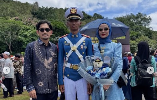 Anak Wisuda Akmil, Ibnu Jamil Minta Maaf Tidak Bisa Jadi Orang Tua Sempurna