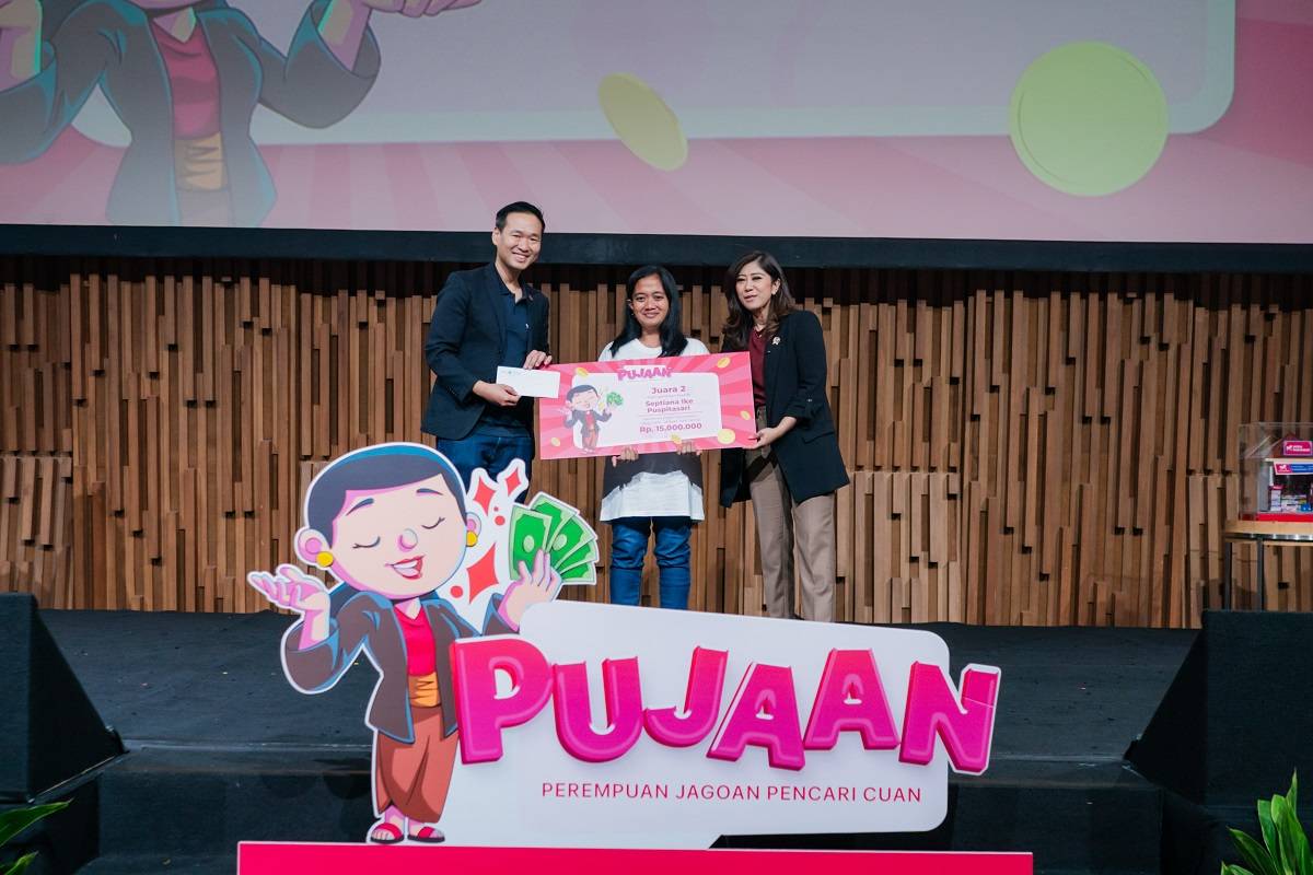 Wanita Hebat dari Garut, Ikeu Ubah Sampah Jadi Peluang Ekonomi