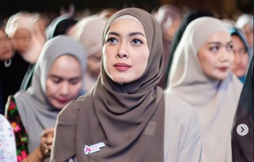 Kangen, Istri Tidur Pakai Bantal Gary Iskak