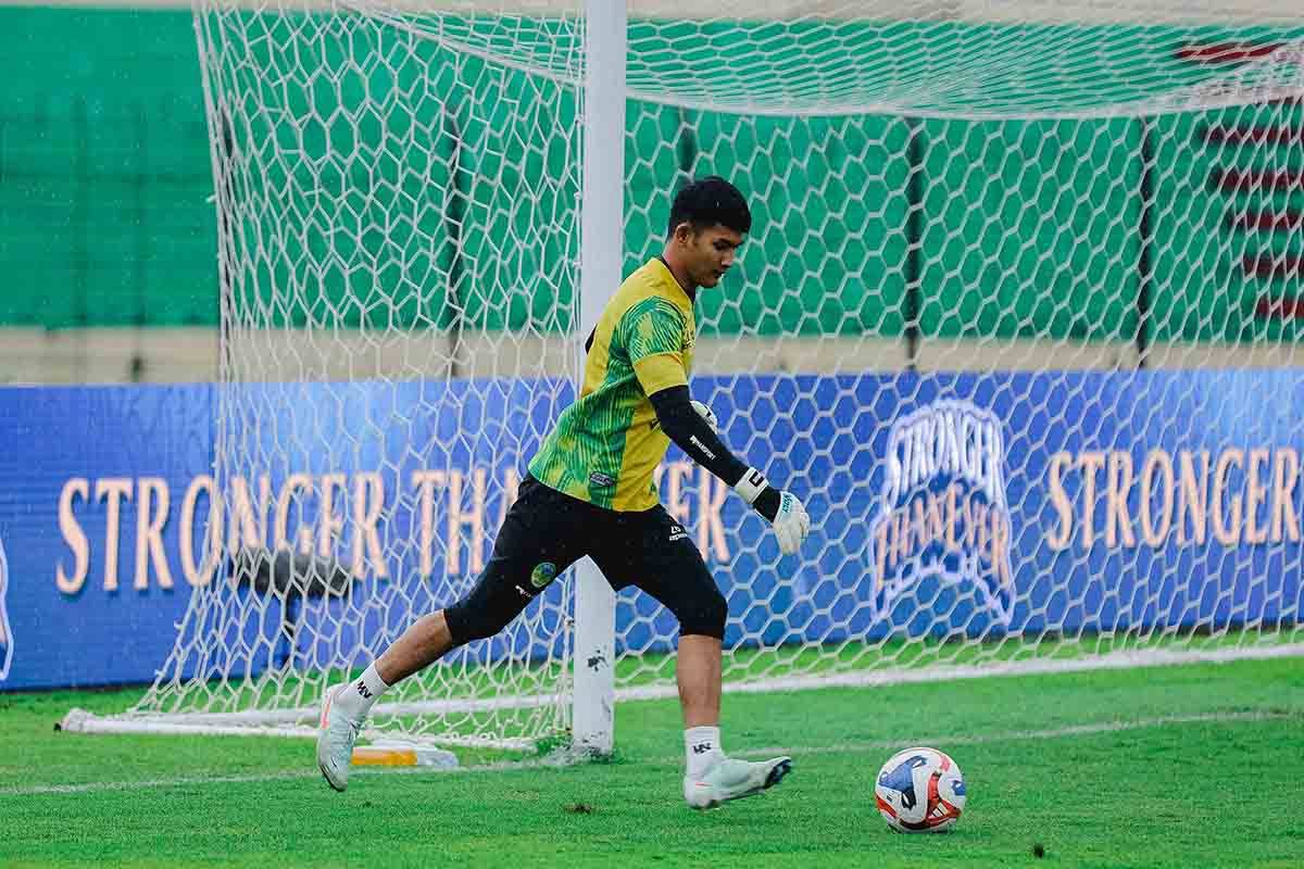 Kiper PSIM Yogyakarta Harlan Suardi Absen 2 Bulan Akibat Cedera