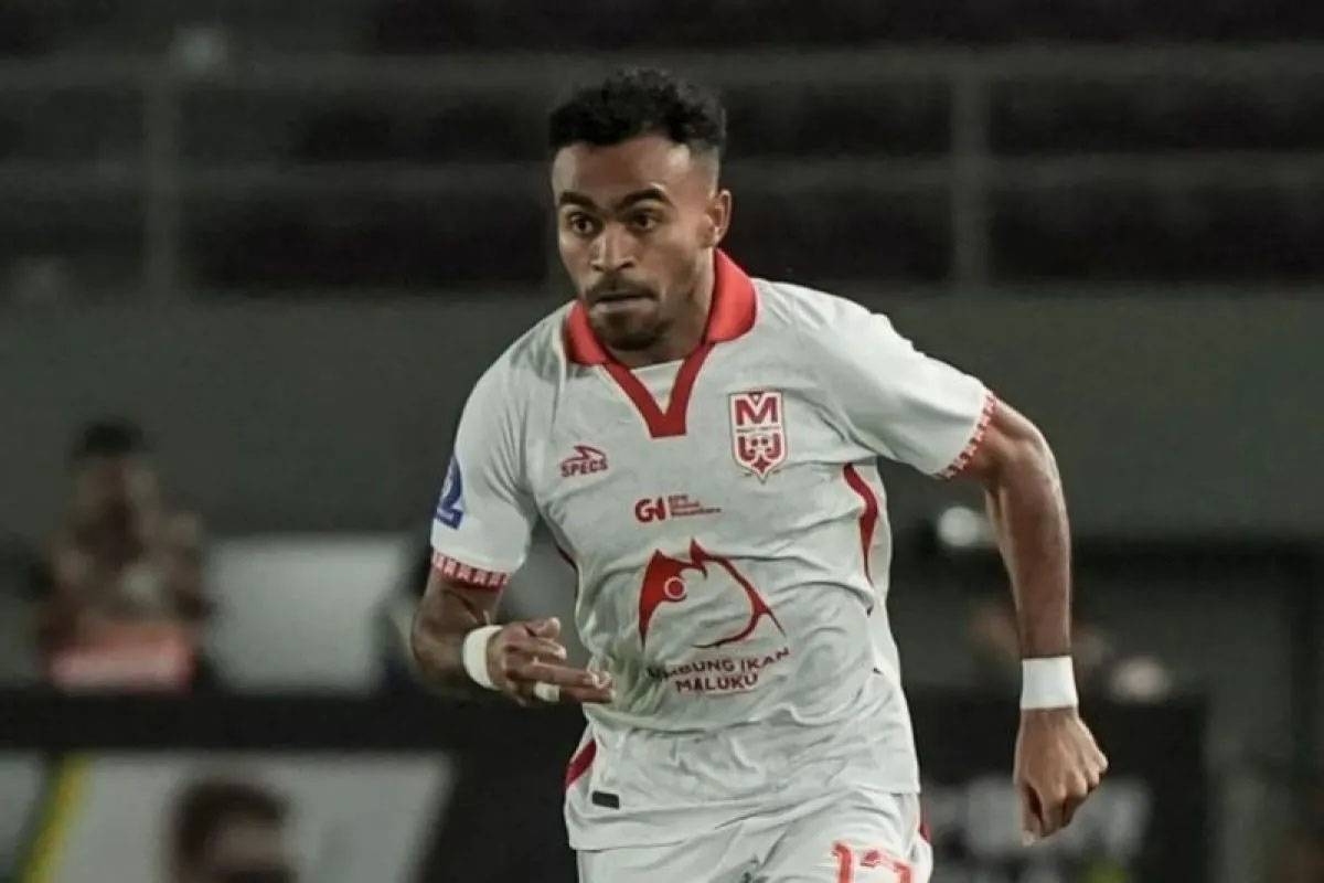 Suporter Malut United Protes Komdis PSSI, Sanksi Yakob Sayuri Dinilai Tak Adil