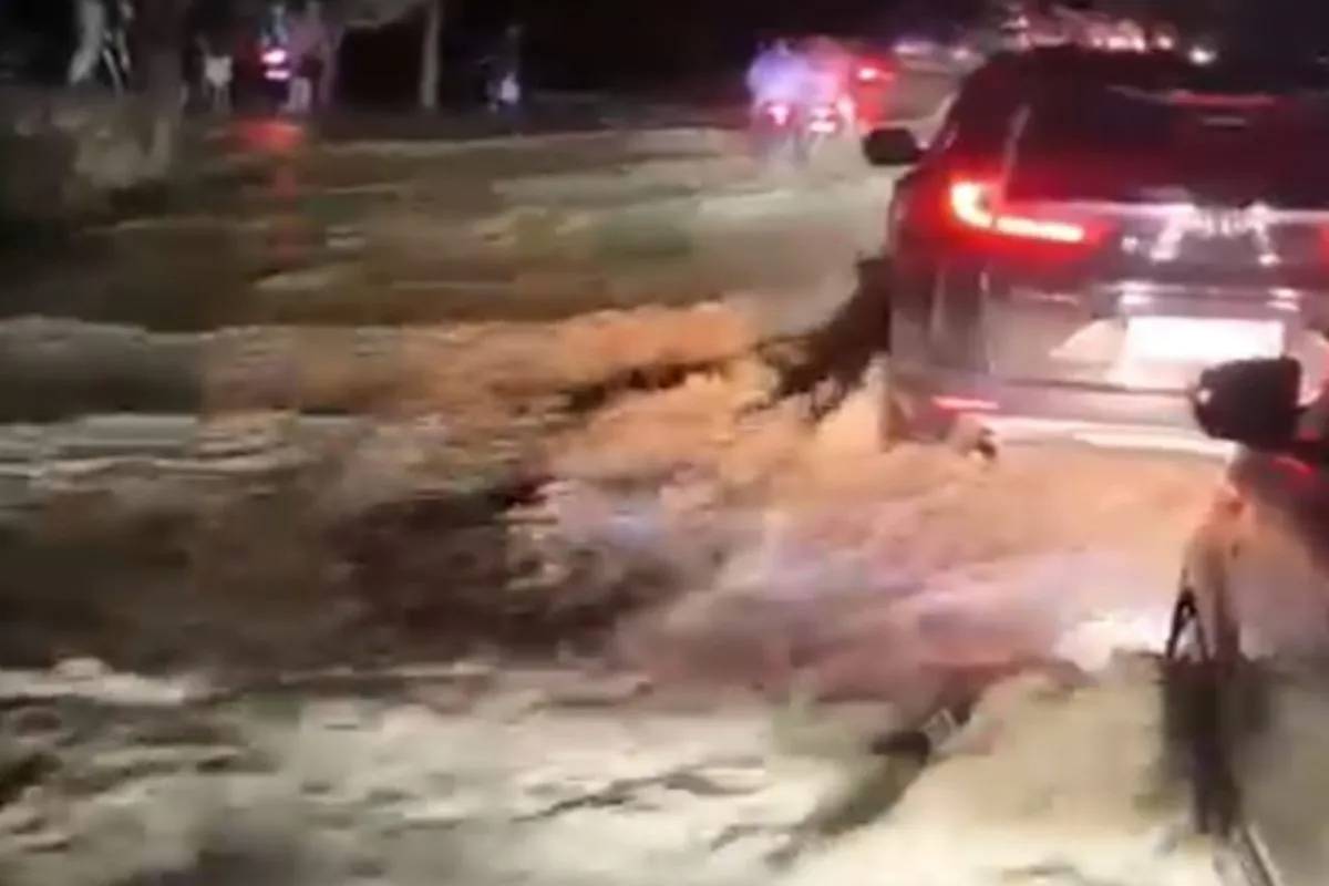 Banjir Landa Jalur Utama Pidie Jaya–Bireuen Aceh, Warga Diminta Tunda Perjalanan