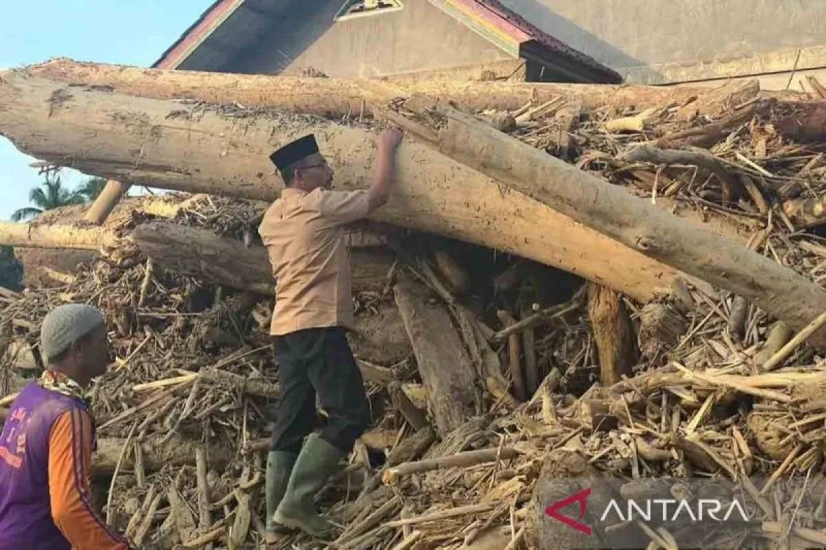 Banjir Aceh Timur Rusak 10.715 Rumah & 204.867 Warga Mengungsi, Ekonomi Lumpuh