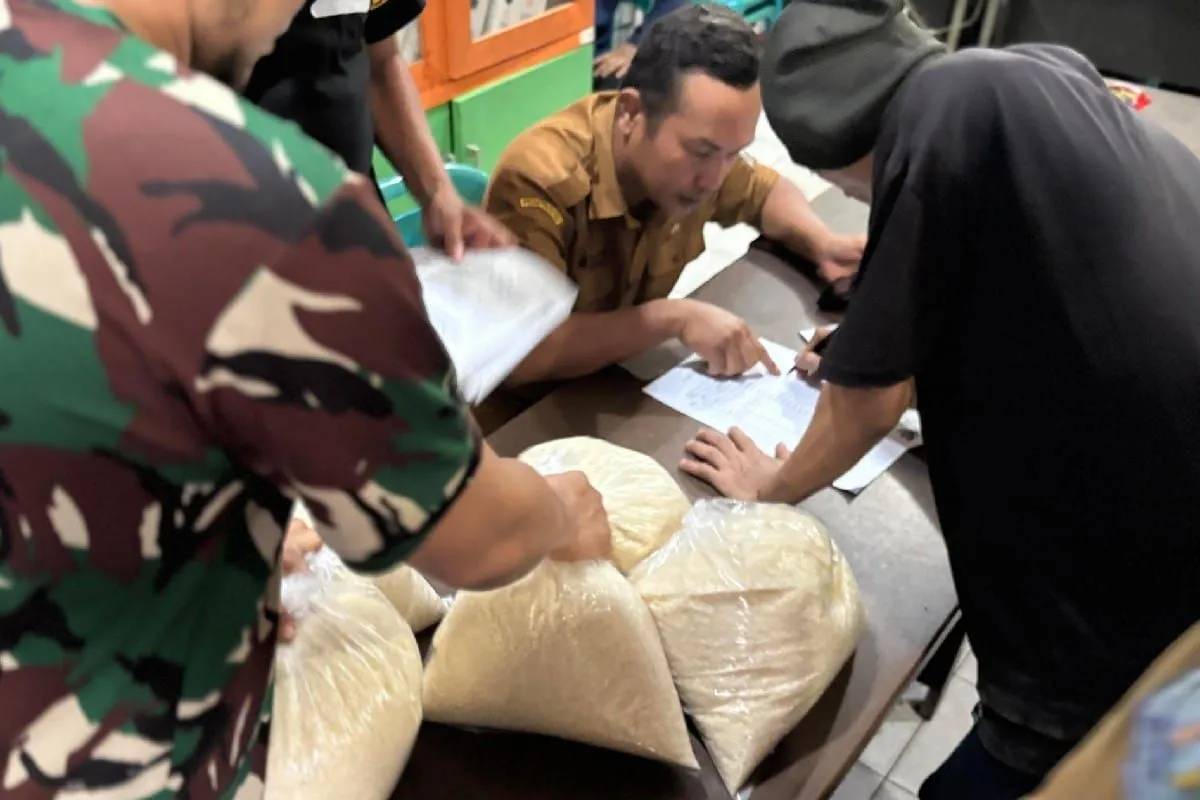 Viral Isu Beras Bantuan Bencana Rp60.000/kg Dibantah Kementan: Hanya Salah Penulisan
