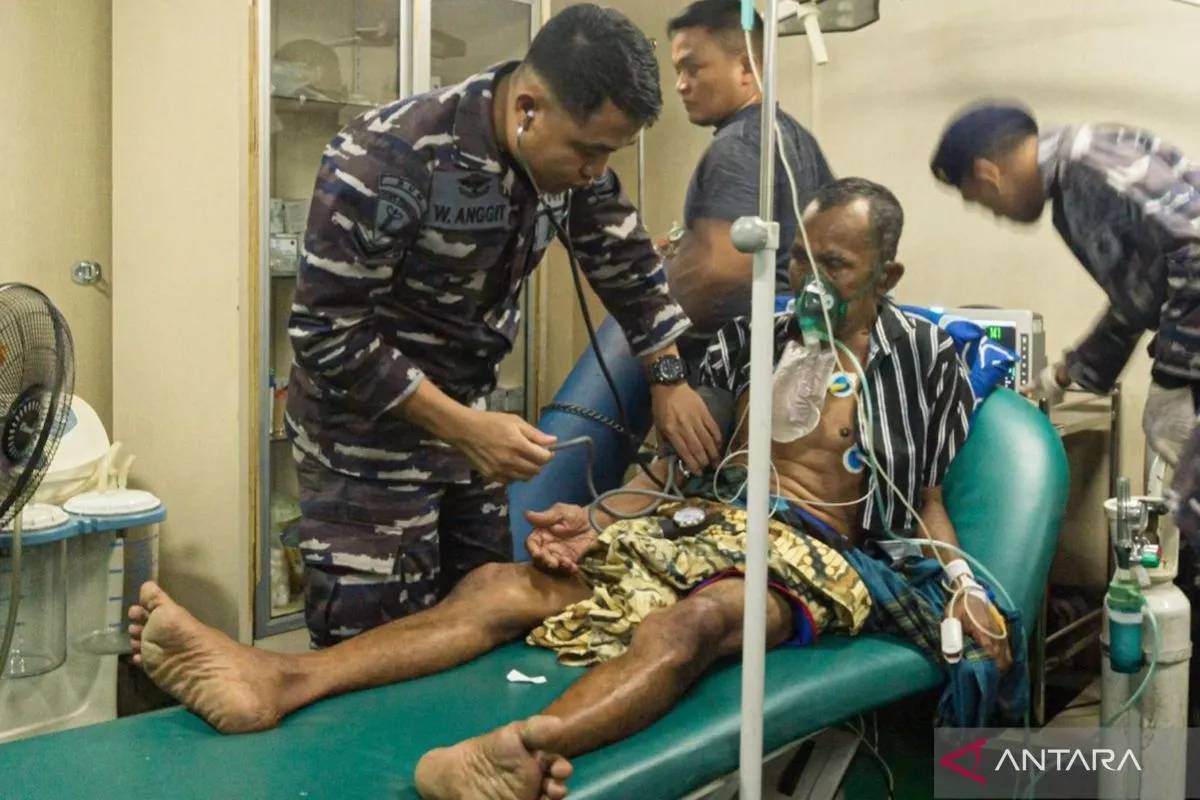 TNI AL Buka Rumah Sakit Lapangan di Aceh, Korban Bencana Keluhkan ISPA hingga Demam