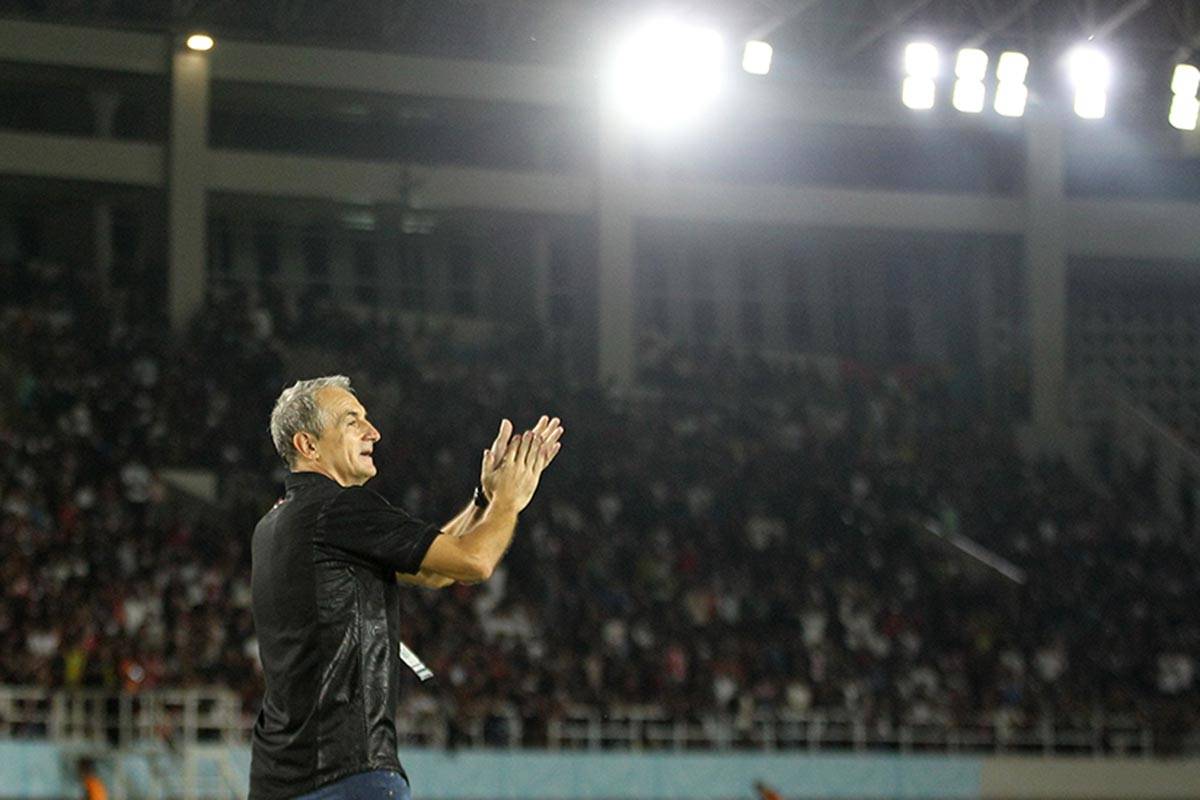 Pelatih Persis Solo Milomir Seslija Minta Pemain Perbaiki Etos Kerja