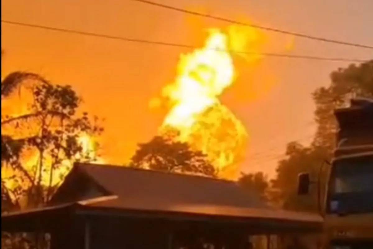 Pipa Gas Meledak di Inhil Riau, Jalur Lintas Timur Riau Disetop Sementara