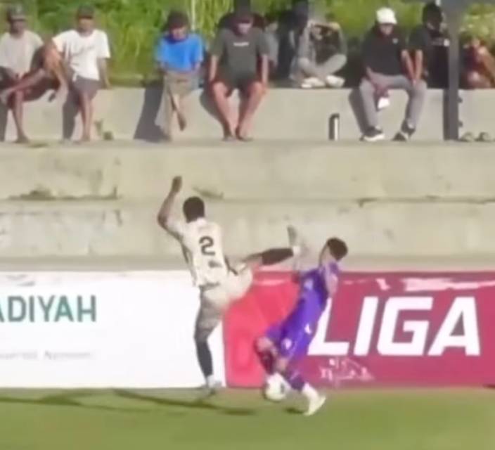 Viral Lagi Insiden Brutal Pemain KAFI Jogja Tendang Kepala Pemain UAD FC