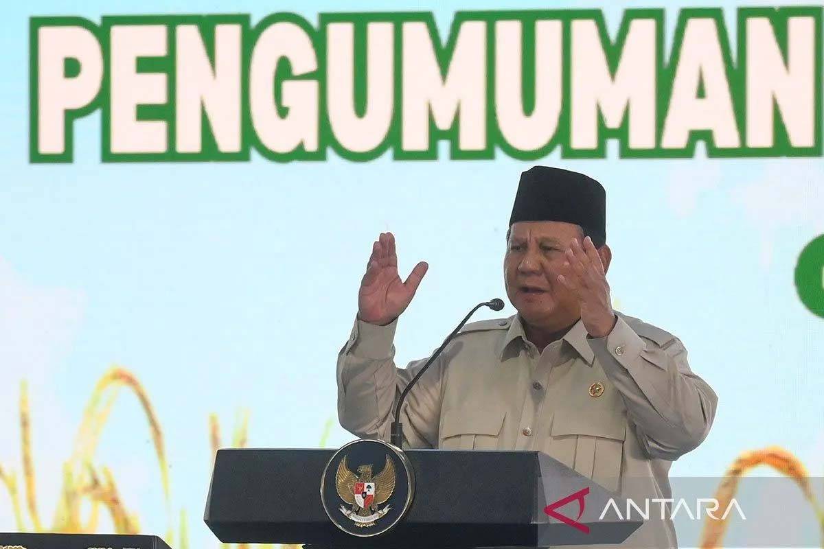 Prabowo Subianto Mengaku Ingin Berprestasi Menurunkan Harga Pangan