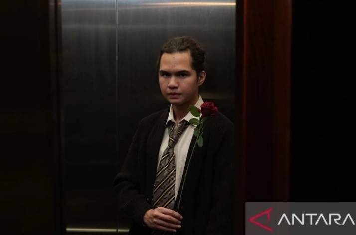 Lagu Baru Dul Jaelani Ajak Pendengar Pahami Cinta Penuh Keindahan dan Kerapuhan