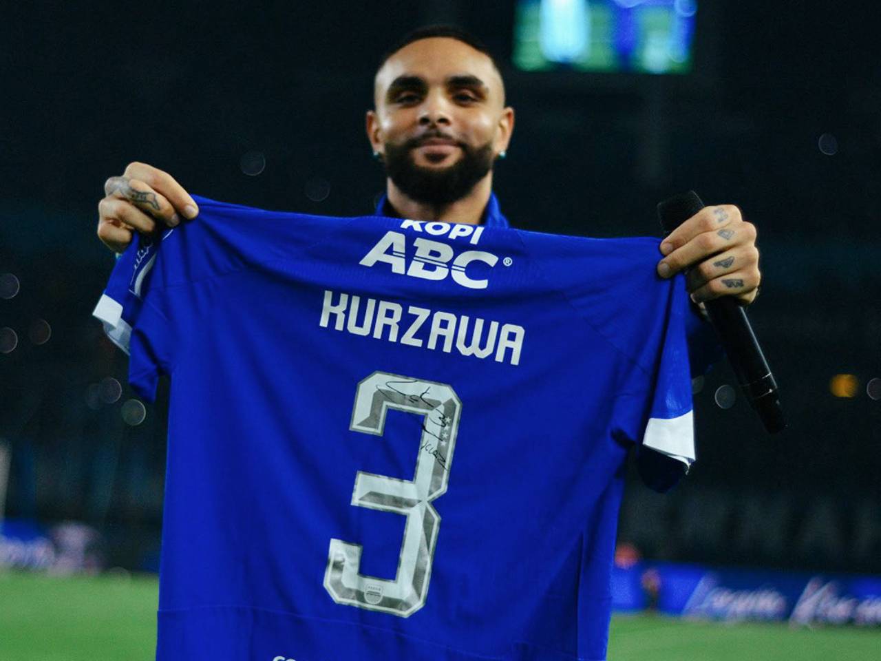 Gabung Persib Bandung, Layvin Kurzawa Mengaku Tidak Ada Paksaan