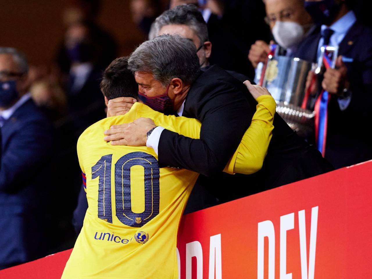 Presiden Barcelona Akan Diganti, Joan Laporta dan Lionel Messi Disorot