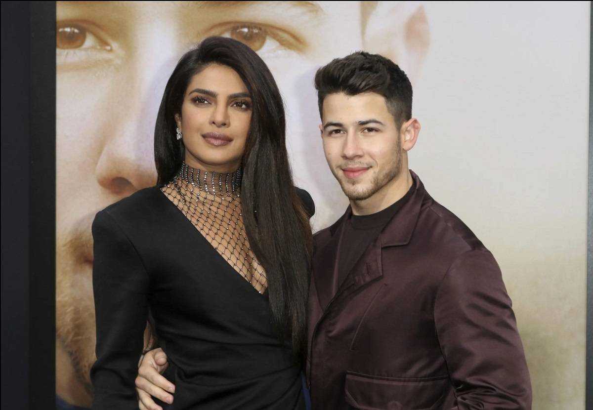 Hubungan Harmonis Nick Jonas dan Priyanka Chopra, Tanda Pria Romantis Sejati