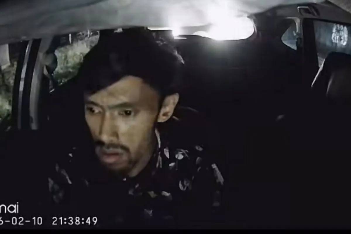 Viral Penumpang Nekat Berbuat Mesum di Taksi Online Meski Ditegur Sopir