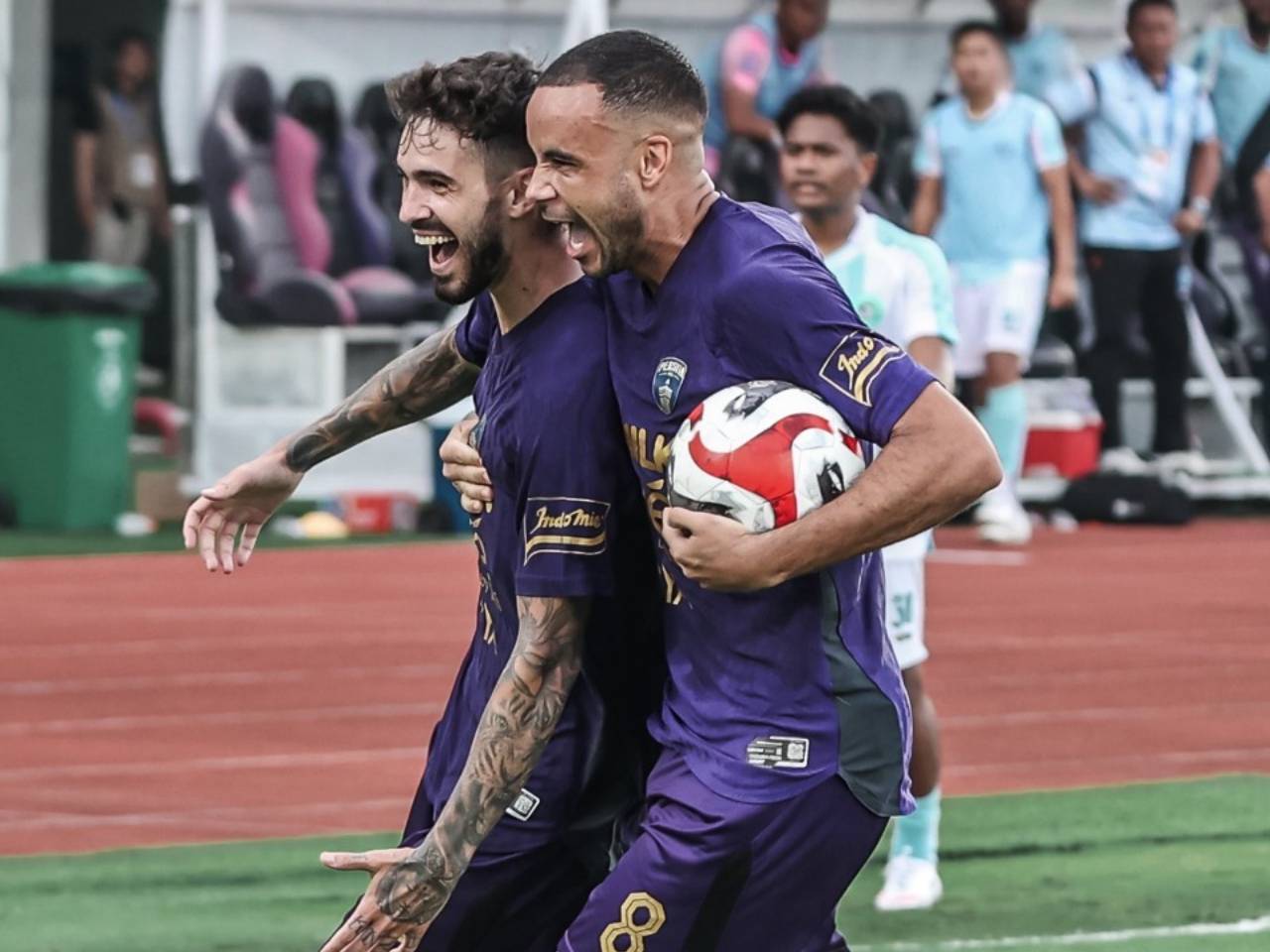 Klasemen Super League Hari Ini: Kalahkan PSBS Biak, Persita Tempel Persebaya