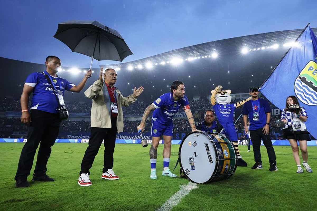 Persib Bandung Mendekati Juara Super League, Lawan Persija Disebut