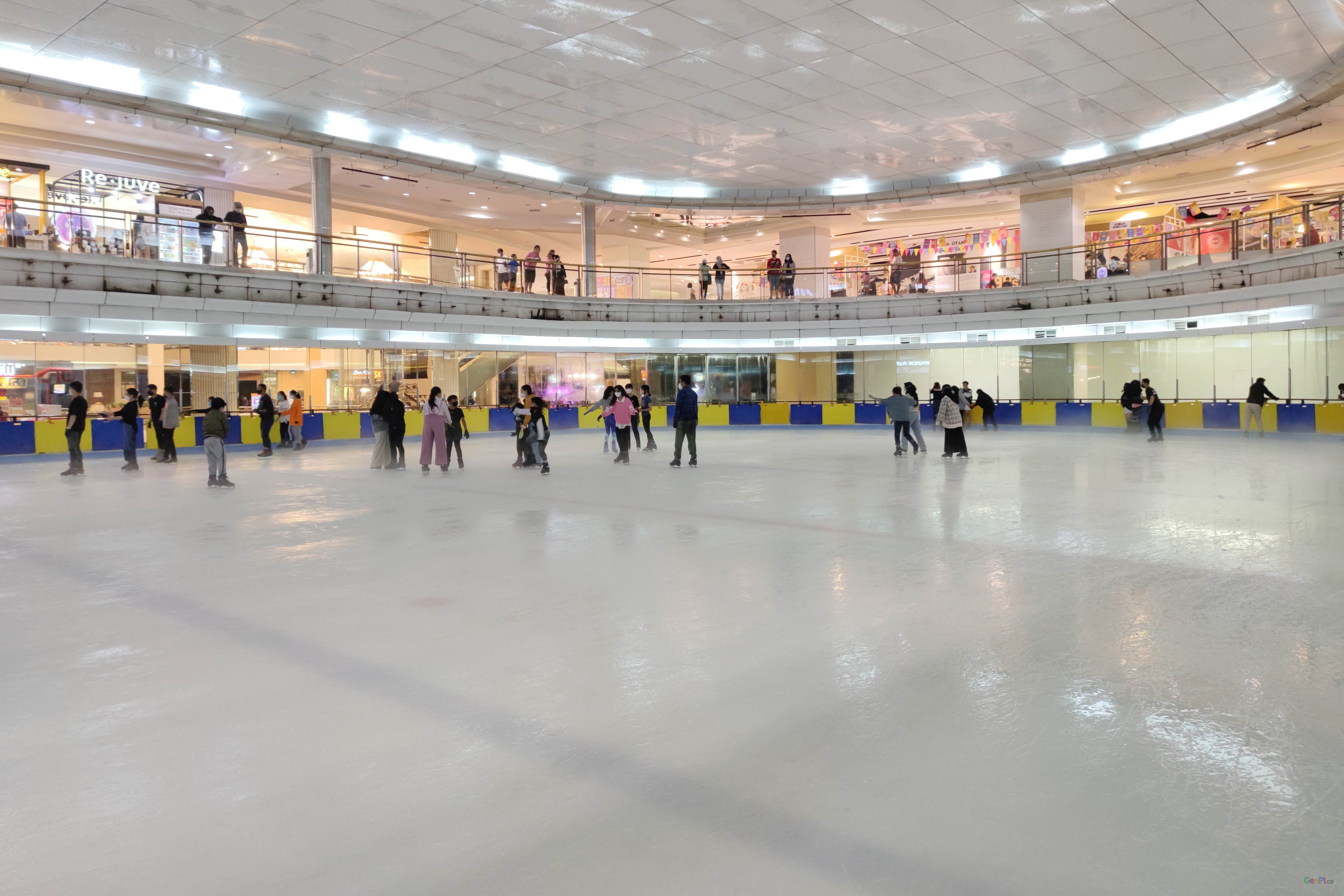 Hal 2 Dibuka Ice Skating Mall Taman Anggrek Terapkan Protokol Ketat 