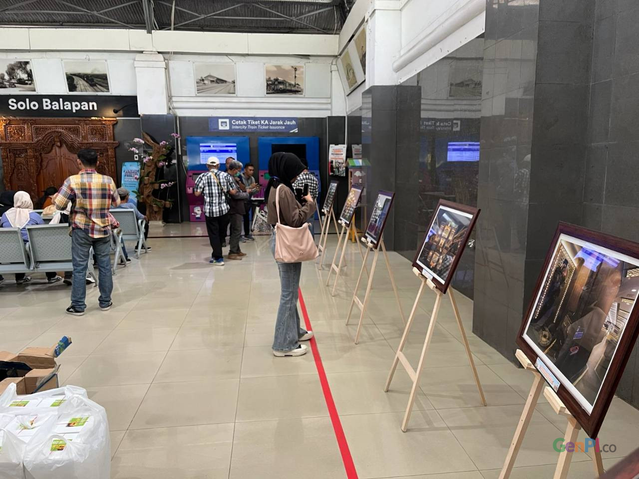 HUT ke-80, KAI Daop 6 Pamerkan Foto Pemenang Lomba Fotografi di Stasiun Solo Balapan