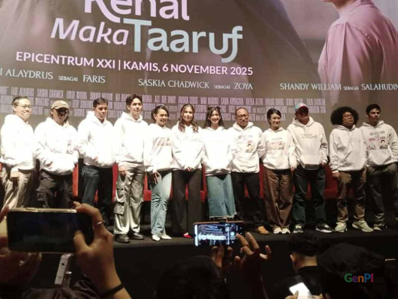 Putra Toro Margens Debut Jadi Sutradara Lewat Film Tak Kenal Maka Taaruf
